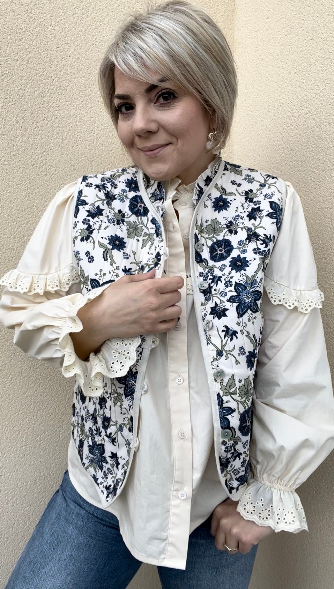 Veste sans manches fleuris marine