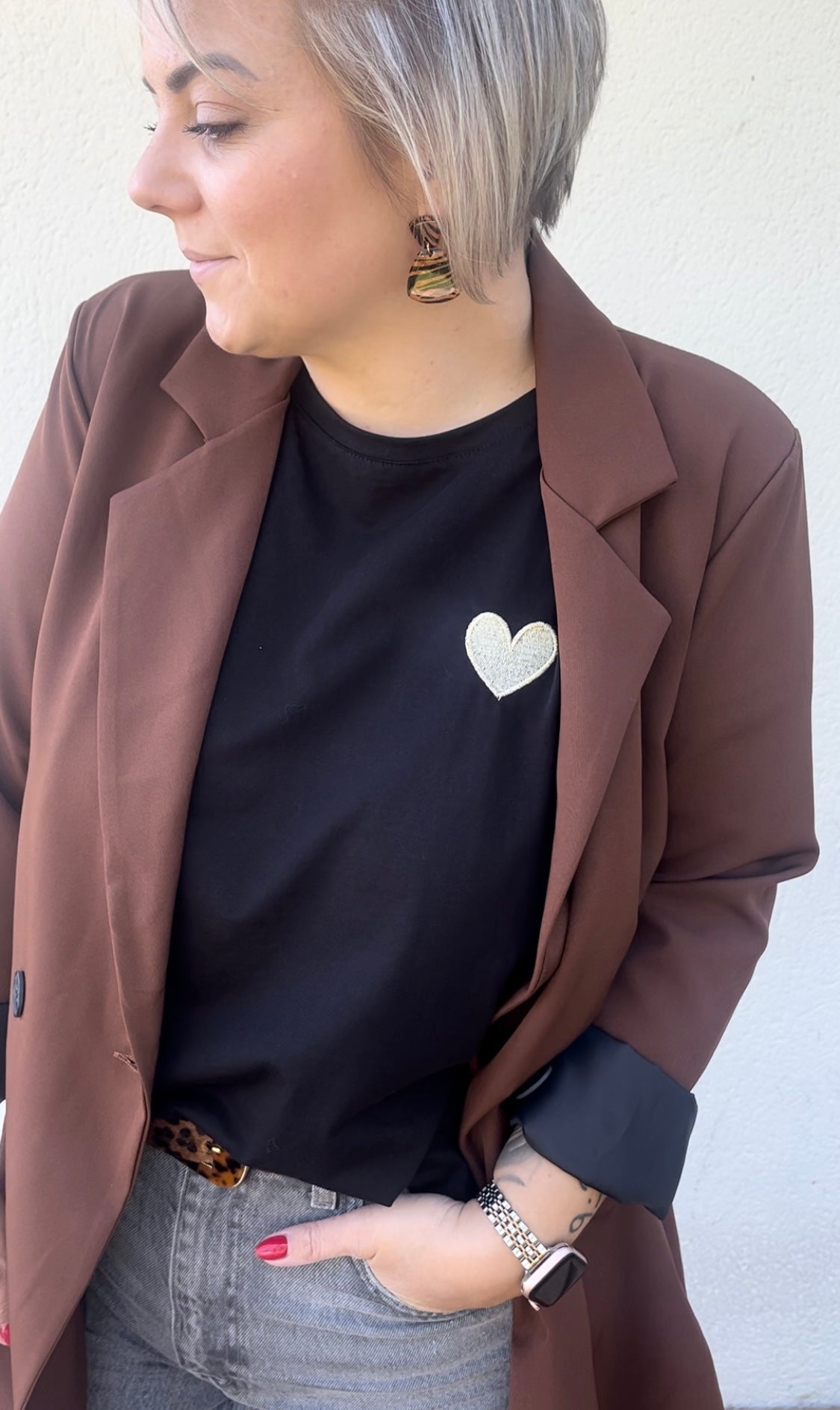 T-shirt noir coeur doré