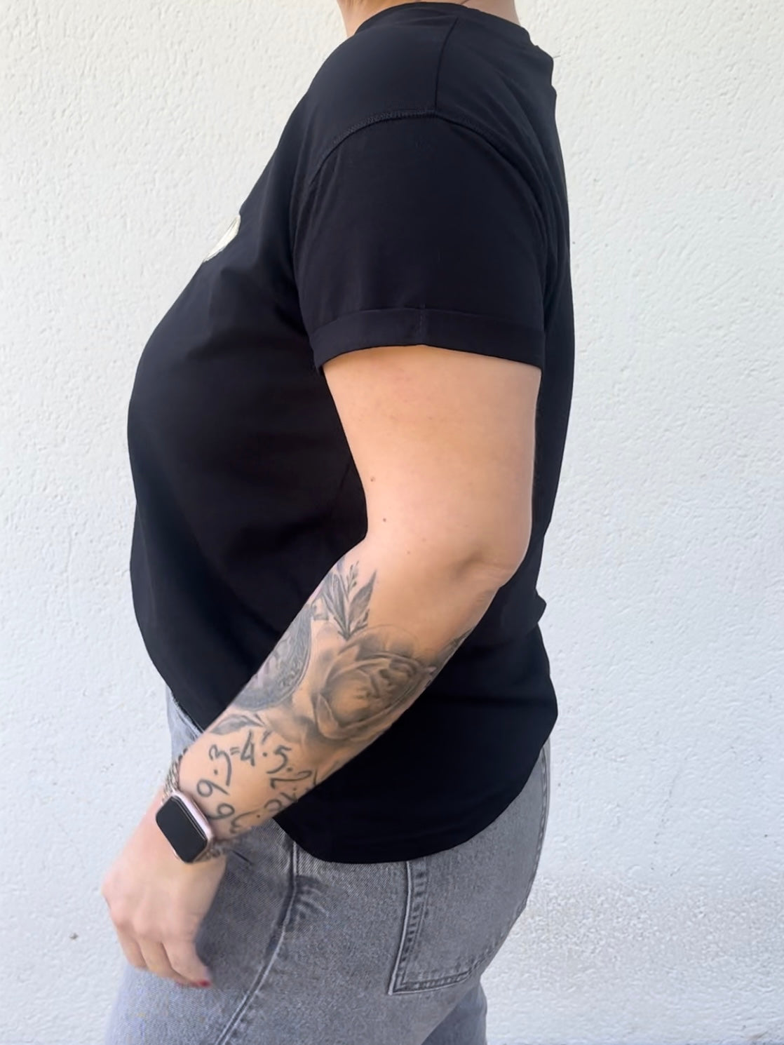 T-shirt noir coeur doré