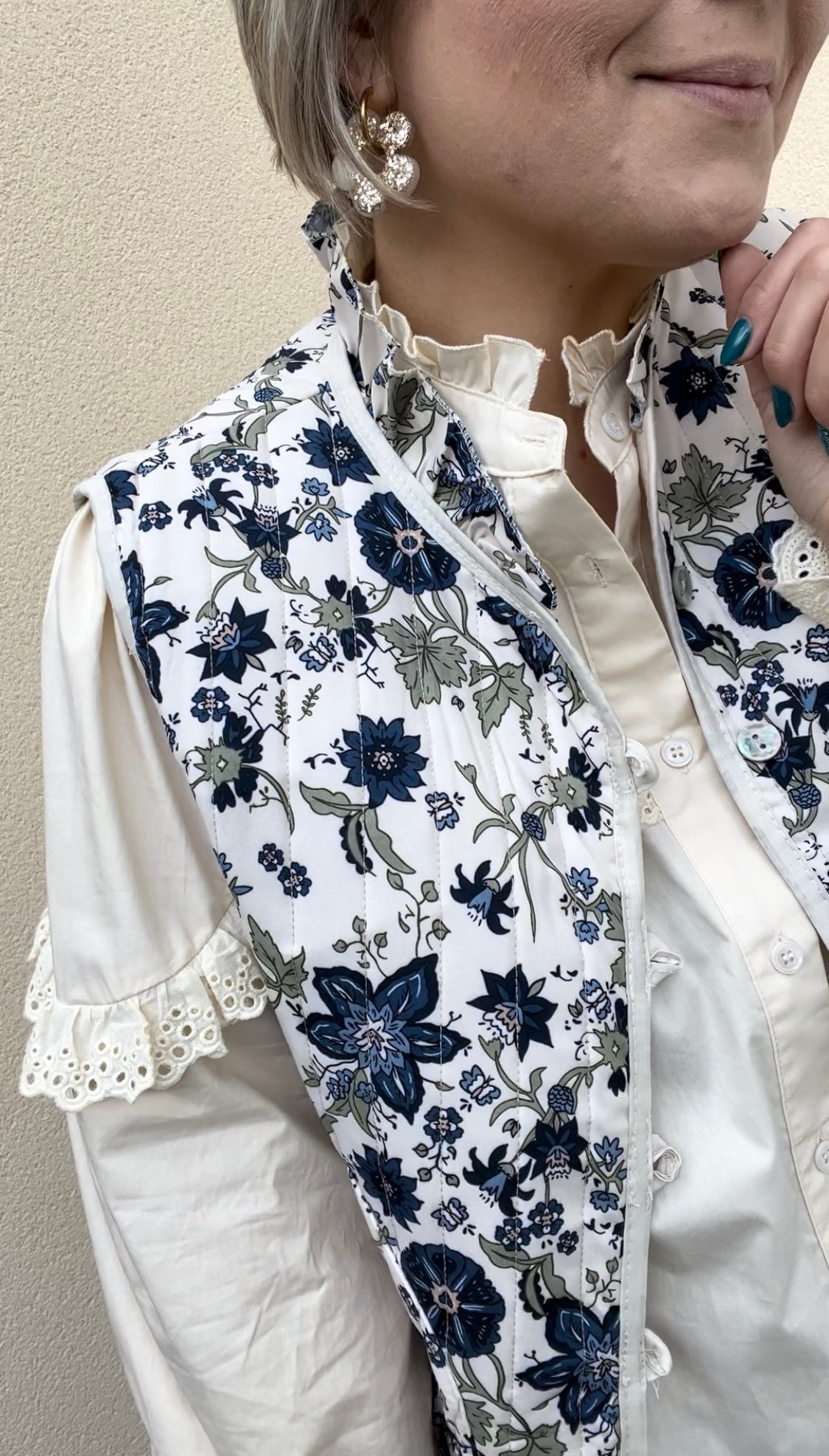 Veste sans manches fleuris marine