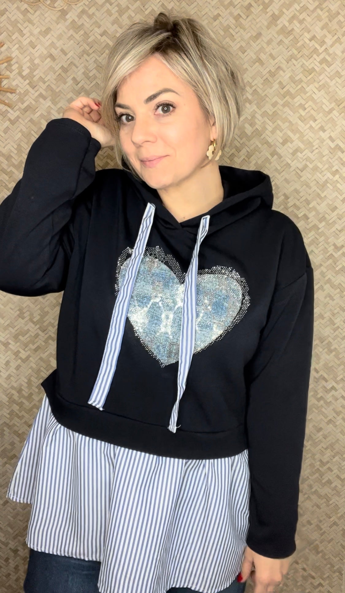 Sweat coeur bleu marine
