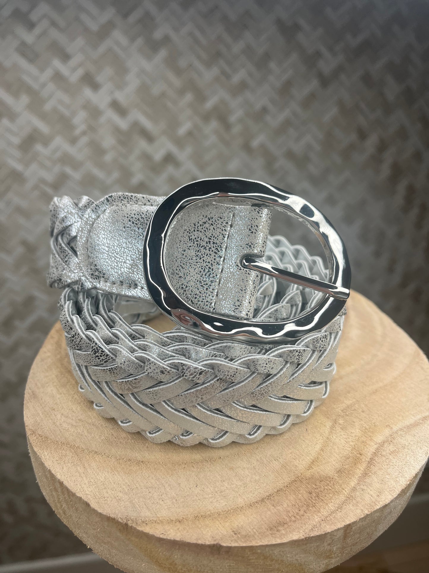 La ceinture irisée argenté