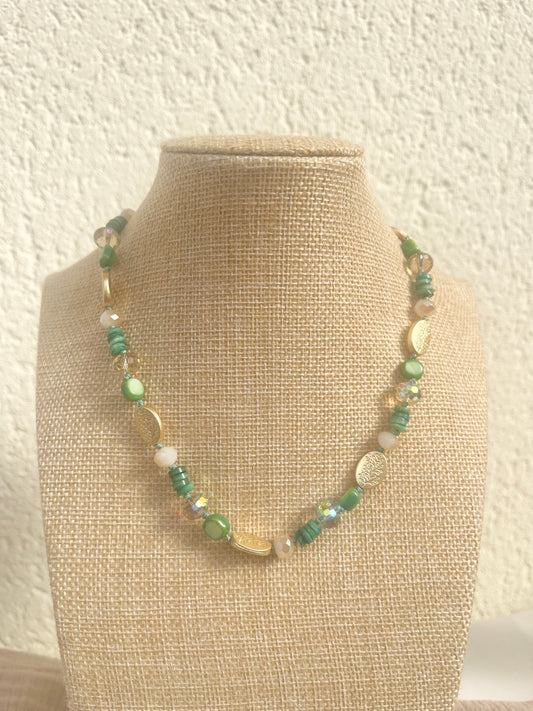 Collier perle verte