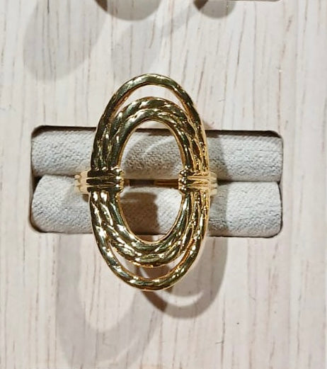 Bague ovale acier doré