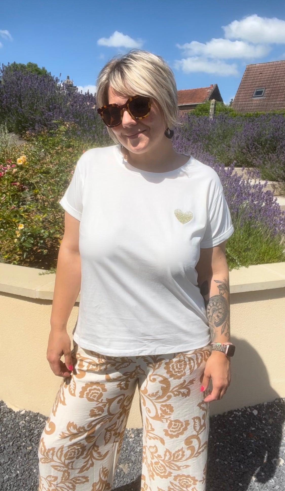 Tee-shirt coeur doré
