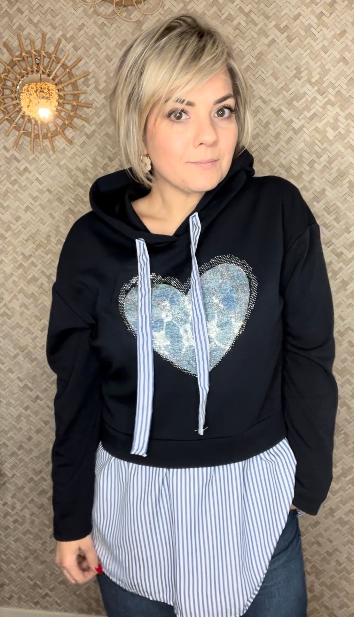 Sweat coeur bleu marine